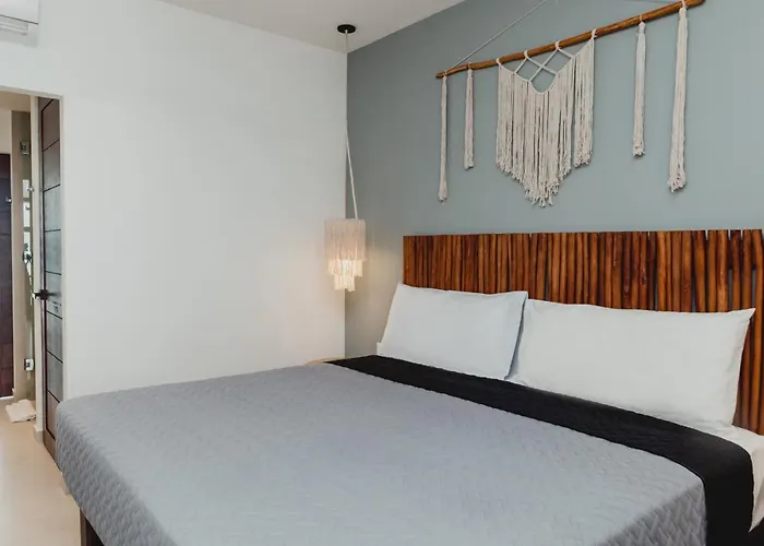 Ah Xok 5a Avenida Hotel 4*