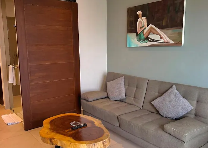Ah Xok 5a Avenida Hotel 4*