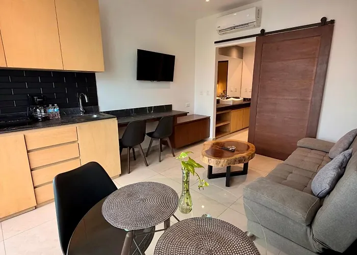 Ah Xok 5a Avenida Hotel
